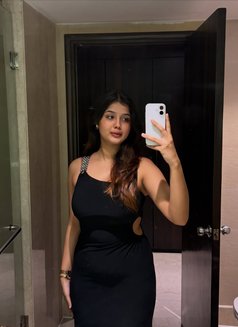 Purvi - escort in Chandigarh Photo 3 of 4