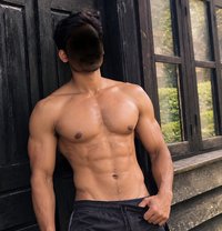 Puskar - Acompañantes masculino in Kathmandu