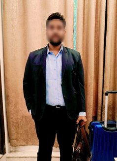 ***Pussy & Ass Eater*** - Male escort in New Delhi Photo 2 of 4
