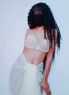 Pussy Cat - adult performer in Colombo Photo 15 of 25
