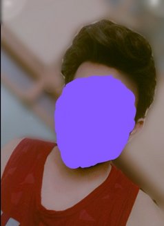 Young hot Slim bisexual boy - Male escort in New Delhi Photo 2 of 6