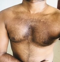 Pussy Licker for Vip Ladies - Male escort in Colombo