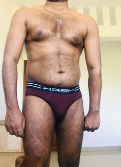 Pussy Licker for Vip Ladies - Male escort in Colombo Photo 4 of 4