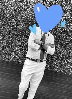 Pussy Licker & Rimmer for Females - Male escort in Mumbai Photo 1 of 3