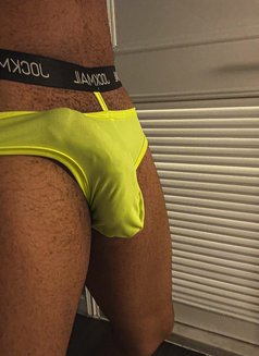 Pussy Sucker, hard fucker - Male escort in Muscat Photo 7 of 8