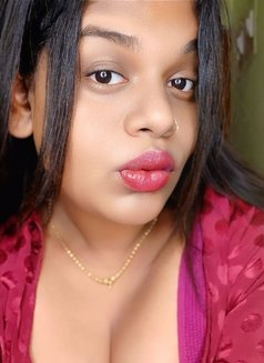 Pussy Trans Akshaya Big Boobs - Transsexual escort in Bangalore Photo 18 of 25