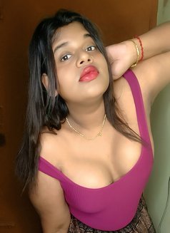 Pussy Trans Akshaya Big Boobs - Transsexual escort in Bangalore Photo 23 of 25