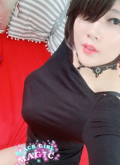 TV PussyRay - Transsexual escort in Seoul Photo 1 of 22