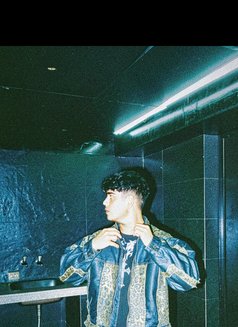 Pussylicker Sid - Male escort in New Delhi Photo 1 of 6