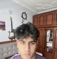 Pussylicker Sid - Male escort in New Delhi