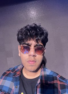 Pussylicker Siddharth - Male escort in New Delhi Photo 4 of 9