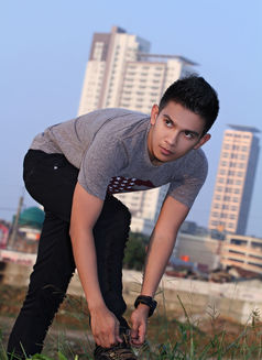 Putra Available for Satisfaction - Male escort in Jakarta Photo 2 of 3