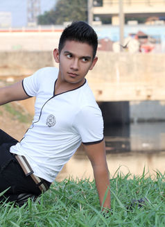 Putra Available for Satisfaction - Male escort in Jakarta Photo 3 of 3