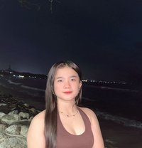 Putri - escort in Bali