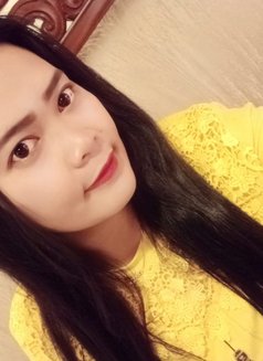 Putri - escort in Jakarta Photo 3 of 5