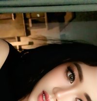 Putri - escort in Singapore