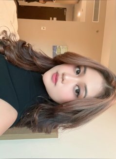 Putri - escort in Singapore Photo 14 of 14