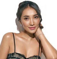 Putri - escort in London