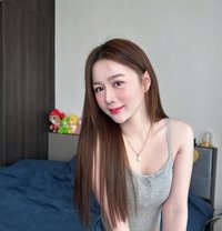 Putrivia - puta in Jakarta