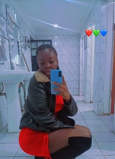 Puzzle - puta in Nairobi Photo 2 of 2