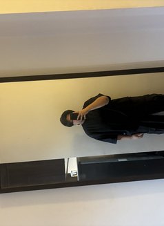 Pxjir - puta in Bangkok Photo 2 of 2