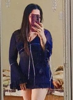 Pyari Saloni - escort in Indore Photo 7 of 12