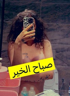 Qamar - Transsexual escort in Beirut Photo 6 of 6