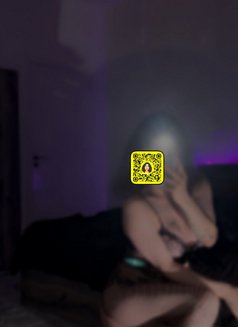 Qamar - Transsexual escort in Beirut Photo 11 of 11