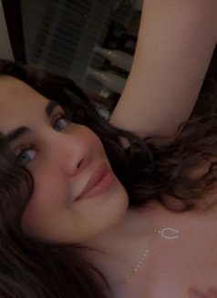 Qamar - Acompañantes transexual in Riyadh Photo 10 of 11