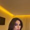 Qamar - Transsexual escort in Riyadh Photo 4 of 12