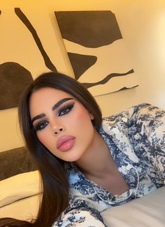Qamar - Acompañantes transexual in Riyadh Photo 7 of 12