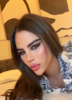 Qamar - Acompañantes transexual in Riyadh Photo 9 of 12