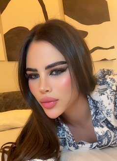 Qamar - Acompañantes transexual in Riyadh Photo 11 of 12