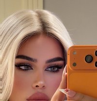 Qamar xxl - Transsexual escort in Riyadh Photo 24 of 26