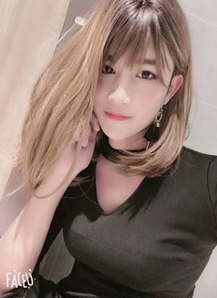 Qiqi - Transsexual escort in Guangzhou Photo 1 of 16