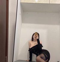 Qiqi - escort in Qingdao