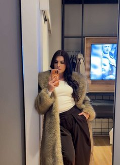 قمر شيميل🇸🇦 🇬🇧 - escort in Jeddah Photo 4 of 5