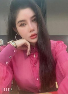 Qtam - escort in Jeddah Photo 3 of 5