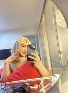 Qtr - Acompañantes transexual in Doha Photo 5 of 7