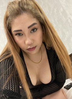 QUALITY SERVICE GUARANTEED - escort in Cebu City Photo 6 of 17