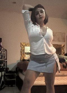 Welcome and enjoy the excitement of fant - Transsexual escort in Bali Photo 28 of 30