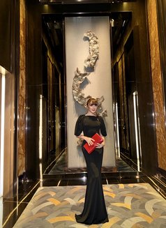 Queen 8 inches - Acompañantes transexual in Dubai Photo 30 of 30