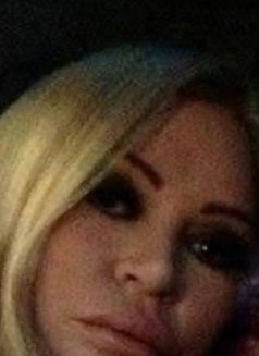 Queen 90 - masseuse in London Photo 10 of 14