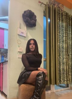 Queen Aahat - Acompañantes transexual in New Delhi Photo 7 of 14