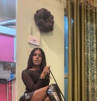 Queen Aahat - Transsexual escort in New Delhi Photo 8 of 14