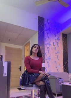 Queen Aahat - Acompañantes transexual in New Delhi Photo 14 of 24