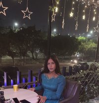 Queen Aahat - Transsexual escort in New Delhi Photo 15 of 22