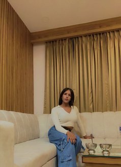 Queen Aahat - Transsexual escort in Noida Photo 17 of 20