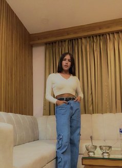 Queen Aahat - Transsexual escort in Noida Photo 18 of 20