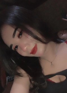 Queen Amelia - Transsexual escort in Jakarta Photo 8 of 30